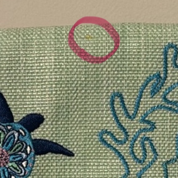 Vera Bradley Turtle Coral Gingham Interior Large Wristlet - Picture 7 of 7